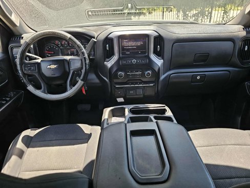 Used 2020 Chevrolet Silverado 1500 Custom w/ Custom Value Package image 18
