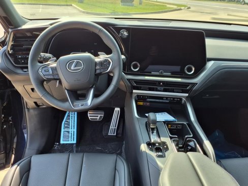 New 2025 Lexus TX 500h AWD image 8