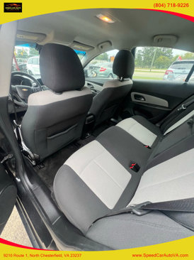 Used 2011 Chevrolet Cruze LS w/ Connectivity Package image 7
