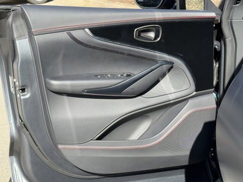 New 2025 Aston Martin DBX 707 image 23