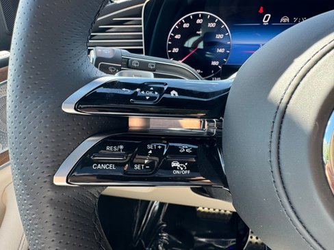 New 2026 Mercedes-Benz GLS 580 4MATIC image 10