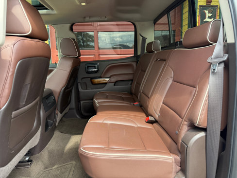 Used 2015 Chevrolet Silverado 2500 High Country w/ Duramax Plus Package image 17