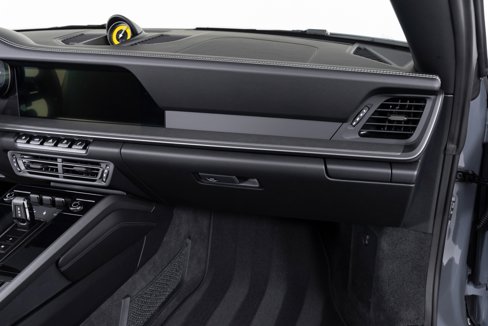 Used 2024 Porsche 911 Carrera image 36