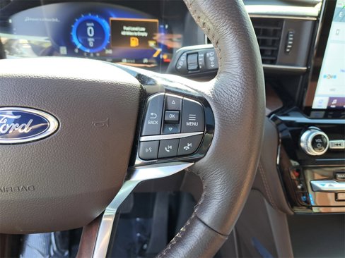 Certified 2022 Ford Explorer King Ranch w/ Premium Technology Package image 19