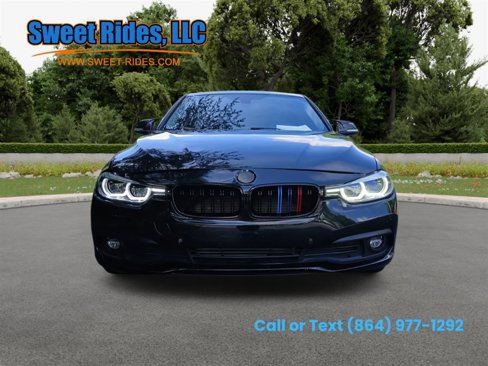 Used 2018 BMW 320i xDrive Sedan image 2