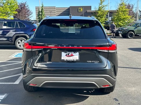 Used 2025 Lexus RX 450h AWD w/ Luxury Package image 4
