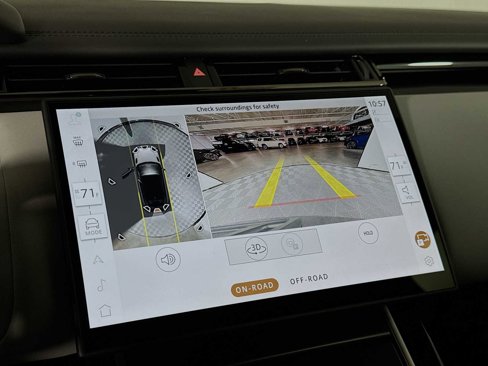 New 2026 Land Rover Range Rover Velar Dynamic SE image 14