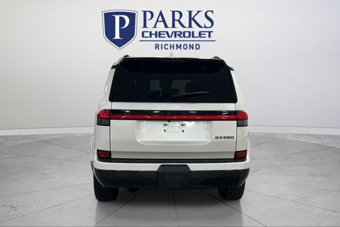 Used 2025 Lexus GX 550 image 6