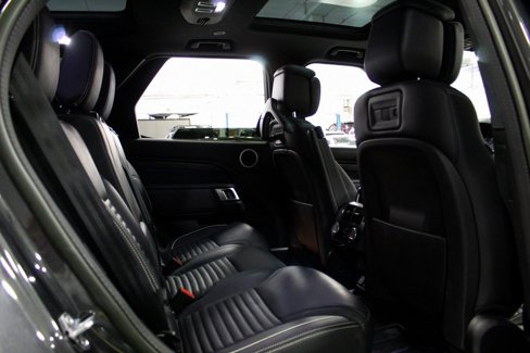 Used 2023 Land Rover Discovery HSE R-Dynamic image 21