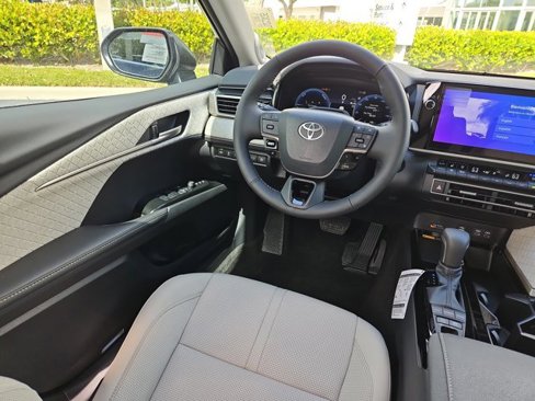 New 2026 Toyota Camry XLE image 9
