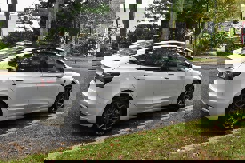 Used 2023 Tesla Model 3 Standard Range image 8