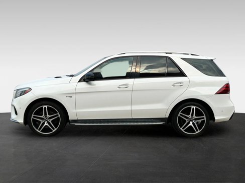 Used 2017 Mercedes-Benz GLE 43 AMG 4MATIC image 4
