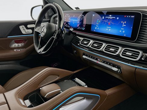Used 2024 Mercedes-Benz GLE 450 4MATIC w/ AMG Line Exterior image 30