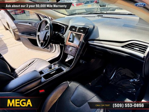 Used 2020 Ford Fusion Titanium image 26