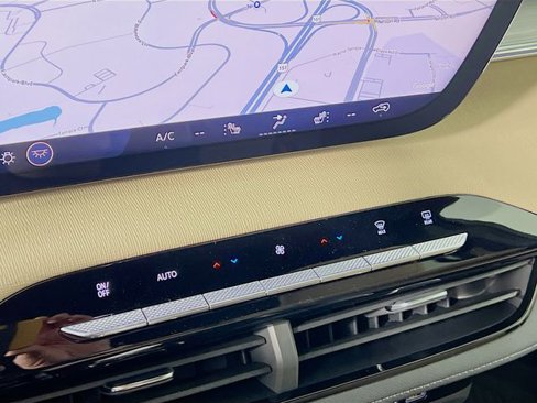 New 2026 Buick Enclave Preferred w/ Power Package image 13