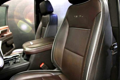 Used 2024 GMC Sierra 2500 Denali w/ Denali Reserve Package image 21