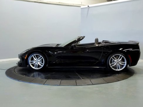 Used 2019 Chevrolet Corvette Stingray Convertible w/ 3LT Preferred Equipment Group image 4