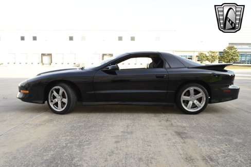 Used 1995 Pontiac Firebird Trans Am image 2