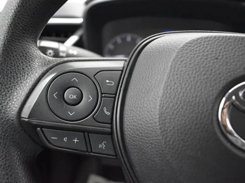 Used 2024 Toyota Corolla LE image 23