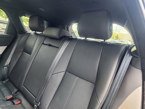 Used 2025 Land Rover Range Rover Velar S image 13
