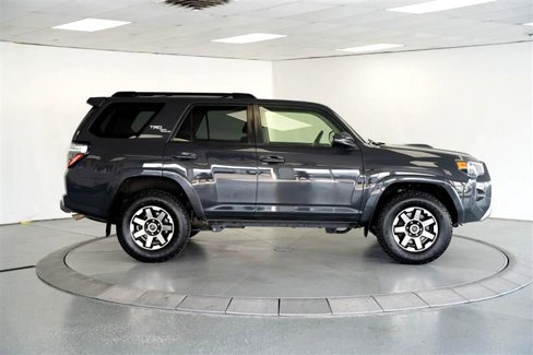 Used 2024 Toyota 4Runner TRD Off-Road Premium image 8