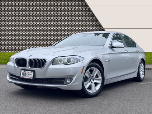 Used 2012 BMW 528i xDrive Sedan image 2