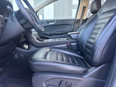 Used 2024 Ford Edge SEL image 22
