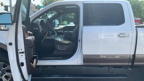 Used 2017 Ford F250 King Ranch w/ King Ranch Ultimate Package image 9
