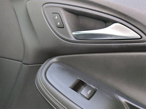Used 2024 Buick Encore GX Sport Touring w/ Comfort Package image 33