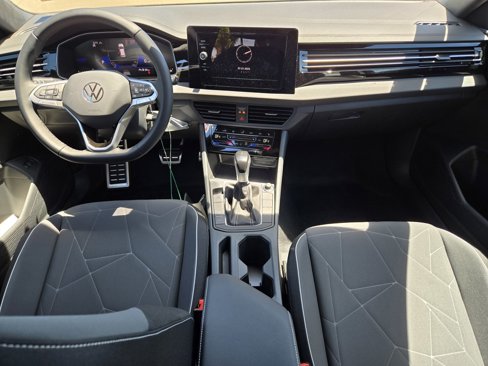 New 2025 Volkswagen Jetta Sport image 9