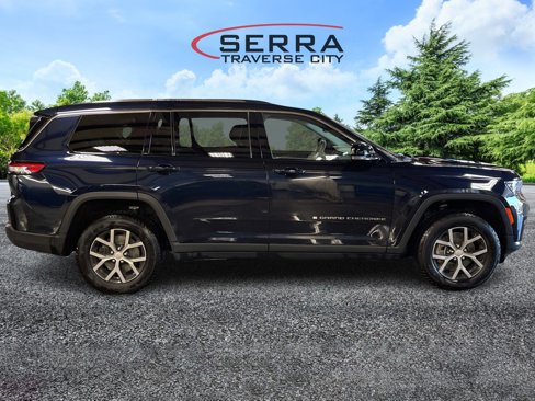 Certified 2023 Jeep Grand Cherokee L Limited image 4