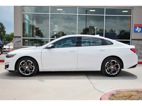 Used 2023 Chevrolet Malibu LT image 3