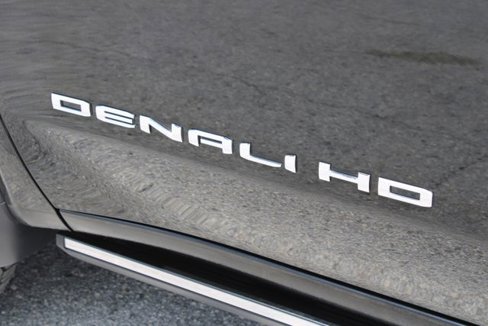 Used 2024 GMC Sierra 2500 Denali w/ Denali Reserve Package image 18