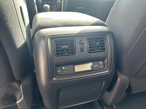 Used 2014 Nissan Pathfinder S image 15
