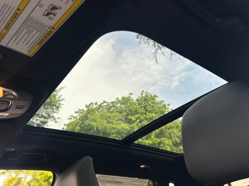 New 2025 Jeep Compass Limited w/ Sun and Sound Group image 18