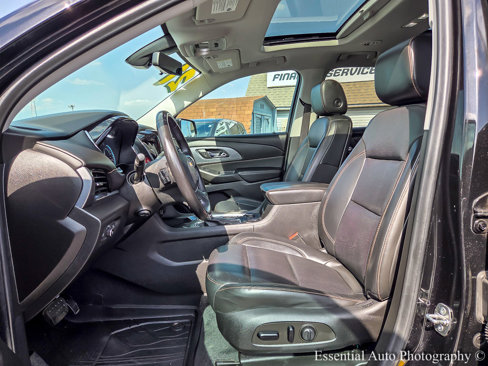 Used 2021 Chevrolet Traverse Premier image 9