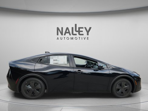 New 2026 Toyota Prius LE image 6
