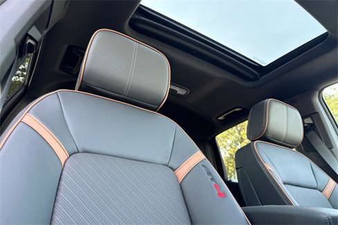 New 2026 GMC Canyon AT4 w/ Technology Plus Package image 18