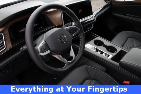 New 2026 Volkswagen Atlas SE image 2