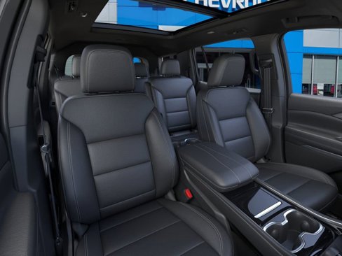 New 2026 Chevrolet Traverse LT image 17