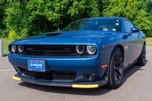 Used 2022 Dodge Challenger R/T Scat Pack image 3