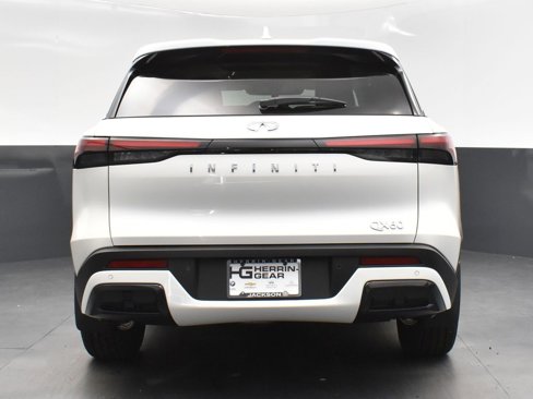 Certified 2025 INFINITI QX60 Pure image 6