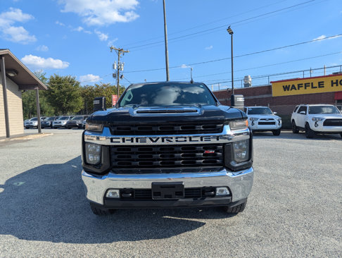 Used 2020 Chevrolet Silverado 2500 LT w/ Texas Edition image 2