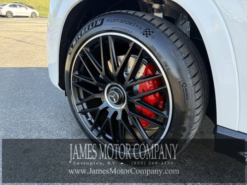 New 2026 Mercedes-Benz GLS 63 AMG 4MATIC image 9