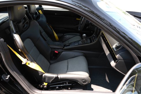 Used 2020 Porsche 718 Cayman GT4 image 54