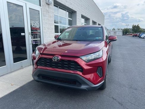 Certified 2020 Toyota RAV4 LE image 2