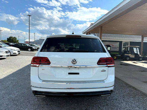 Used 2018 Volkswagen Atlas SE w/ R-Line Package image 10