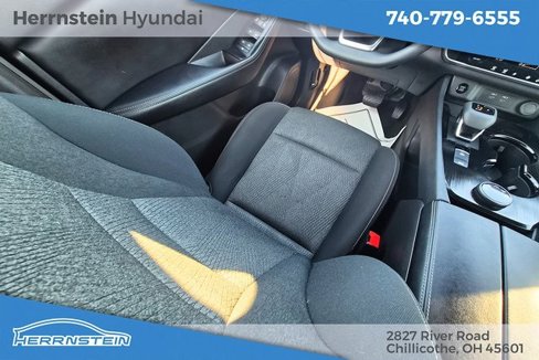 Used 2024 Nissan Rogue SV image 14