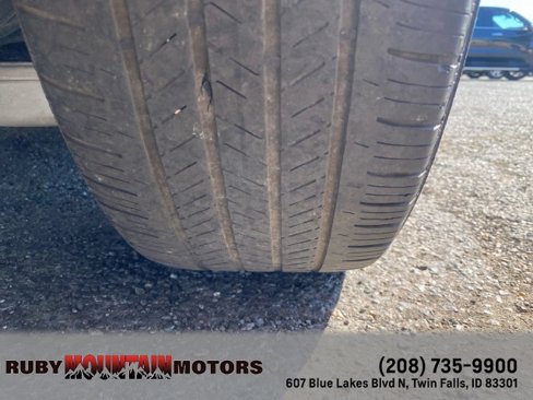 Used 2023 Chevrolet Malibu LT image 9