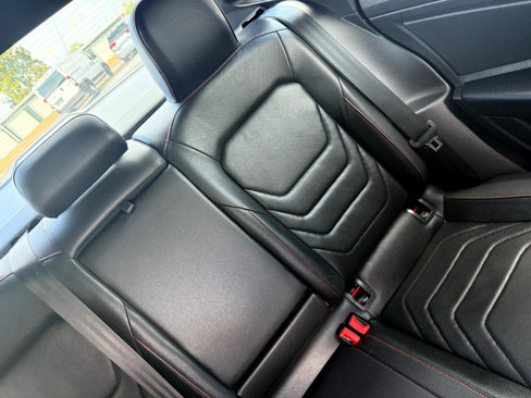 Used 2020 Volkswagen Jetta GLI Autobahn image 41